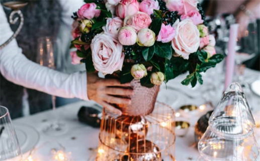 2025年农历七月十六是不是结婚吉日 今日办婚礼好不好 2025年农历七月十六是不是结婚吉日 今日办婚礼好不好