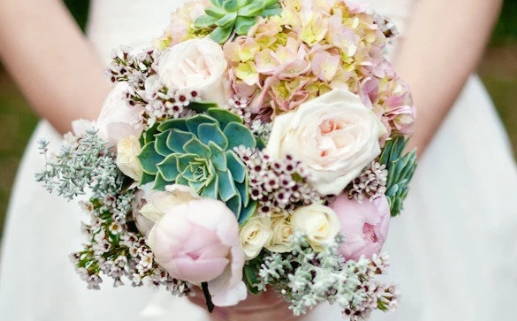 2025年农历八月十四领证好吗 宜登记结婚吉日查询 2025年农历八月十四领证好吗 宜登记结婚吉日查询