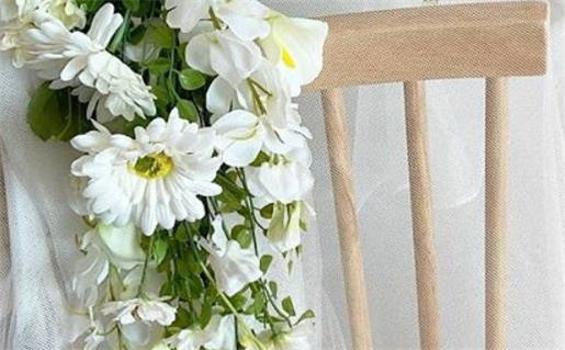 2025年农历冬月初一领证吉日查询 今日登记领证好不好