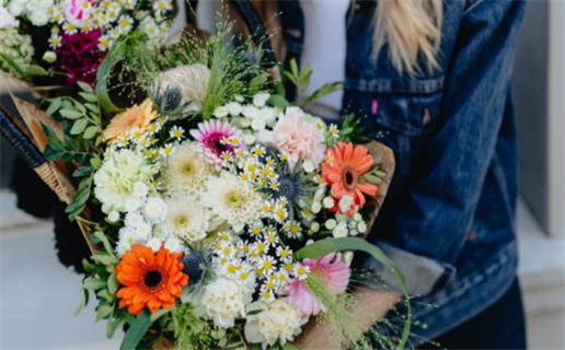 2026年05月18日结婚日子如何 办婚礼吉利吗