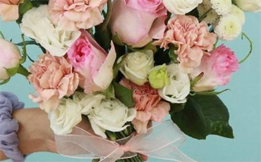 2025年12月03日领证吉日查询 今日领证结婚好吗